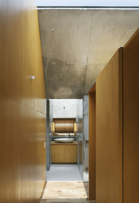 Outside In by Takeshi Hosaka