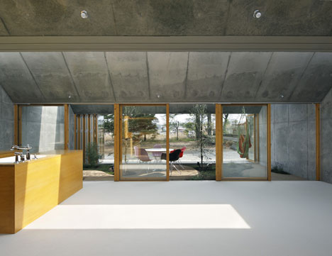 Outside In by Takeshi Hosaka