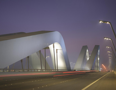 Sheikh Zayed Bridge by Zaha Hadid Architects Sheikh Zayed Bridge by Zaha Hadid Architects