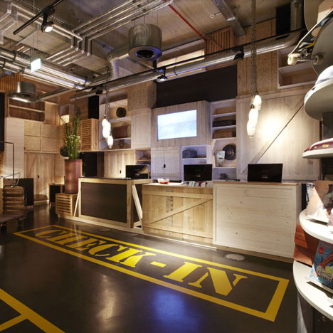 The 25hours Hotel Hafencity by Stephen Williams Associates The 25hours Hotel Hafencity by Stephen Williams Associates