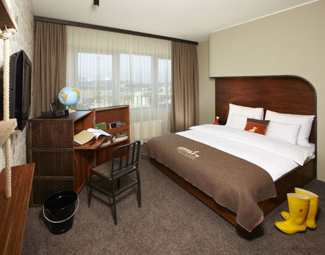 The 25hours Hotel Hafencity by Stephen Williams Associates The 25hours Hotel Hafencity by Stephen Williams Associates