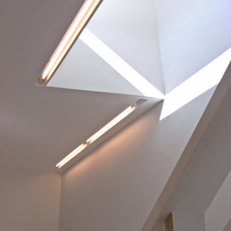 Timber Fin House in Walthamstow by Neil Dusheiko Architect