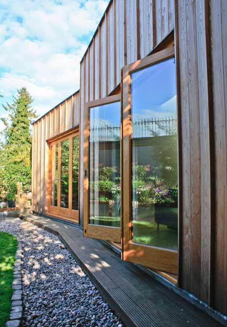 Timber Fin House in Walthamstow by Neil Dusheiko Architect