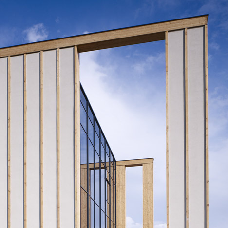 University of Nottingham Gateway Building by Make