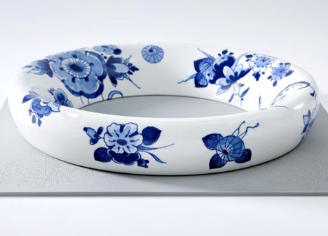 Blue D1653 by Arian Brekveld, Chris Koens and Damian O'Sullivan for Royal Delft