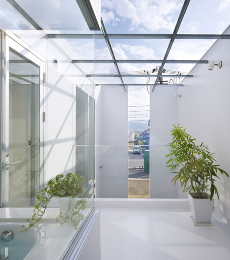House in Masaki by Hayato Komatsu Architects House in Masaki by Hayato Komatsu Architects