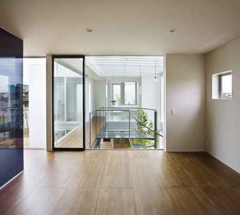 House in Masaki by Hayato Komatsu Architects House in Masaki by Hayato Komatsu Architects