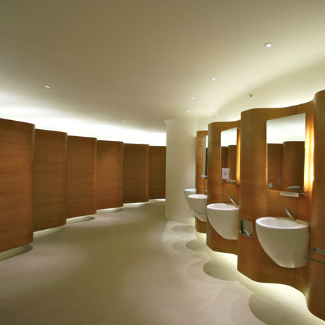Pacific Place by Thomas Heatherwick
