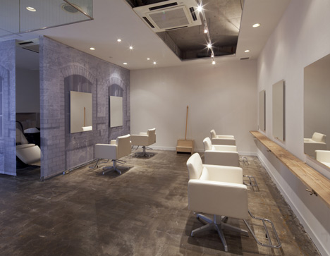 Salon by Takara Space Design