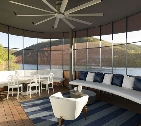 Shore Vista Boat Dock by Bercy Chen Studio