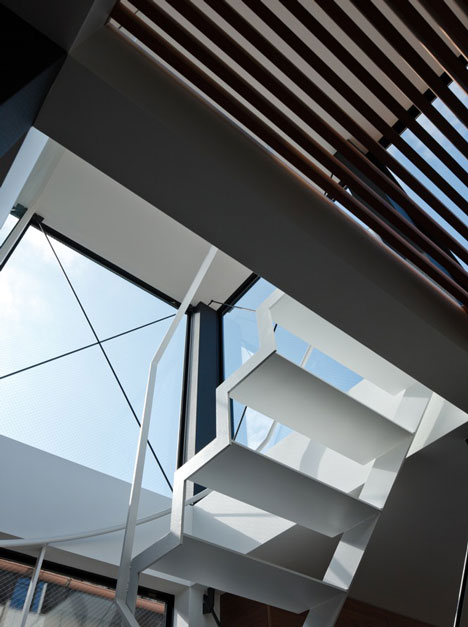 Vista by Apollo Architects and Associates