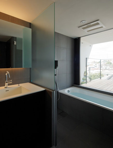 Vista by Apollo Architects and Associates