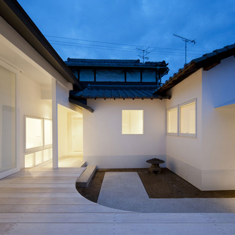 White Dormitory Il Vento by Case-Real