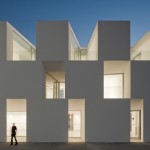 House for elderly people by Aires Mateus Arquitectos