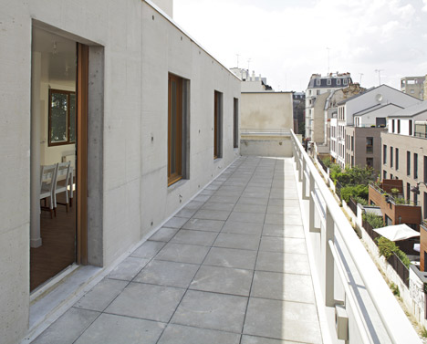 8 dwellings, 4 artist studios and 1 retail area by Charles-Henri
