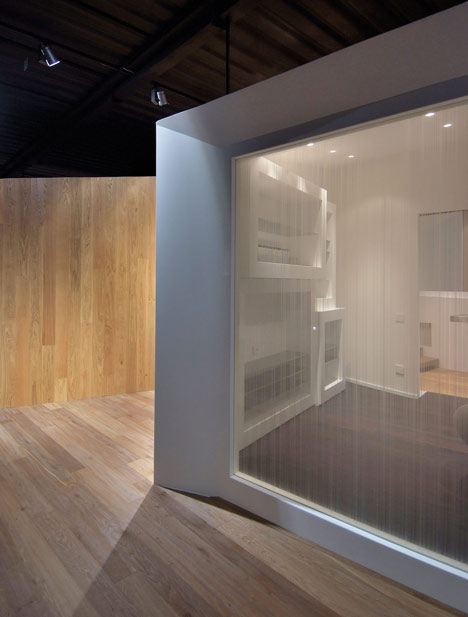 Dezeen_Artwood Showroom by LDA.iMdA Architects