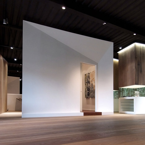 Dezeen_Artwood Showroom by LDA.iMdA Architects