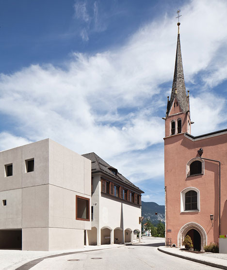 Hauptschule Rattenberg by Daniel Fügenschuh