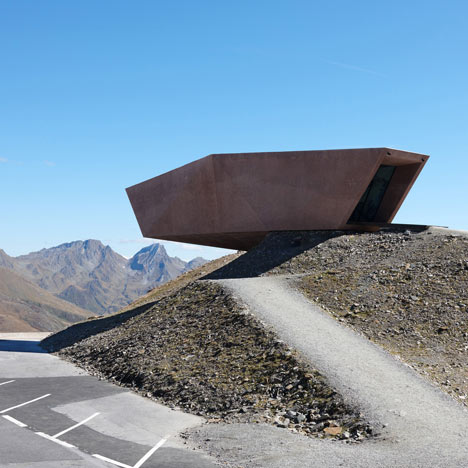Museum by Arch. Werner Tscholl
