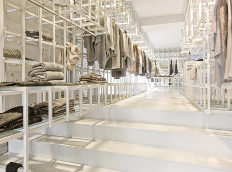 Stills Flagship Store by Doepel Strijkers Stills Flagship Store by Doepel Strijkers