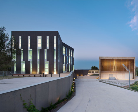 Bodega-La-Grajera-by-Virai-Arquitectos Bodega-La-Grajera-by-Virai-Arquitectos
