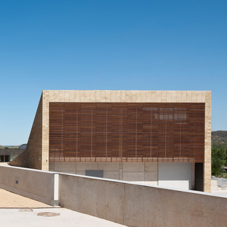Bodega-La-Grajera-by-Virai-Arquitectos Bodega-La-Grajera-by-Virai-Arquitectos