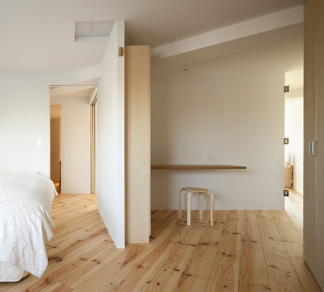 High-rise Residence by Hiroyuki Tanaka Architects High-rise Residence by Hiroyuki Tanaka Architects