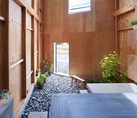 House in Seya by Suppose Design Office House in Seya by Suppose Design Office