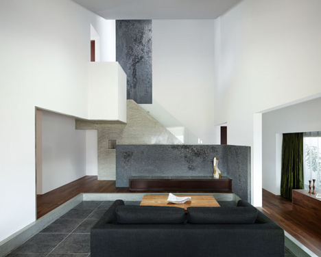 House of Representation by FORM/Kouichi Kimura Architects House of Representation by FORM/Kouichi Kimura Architects