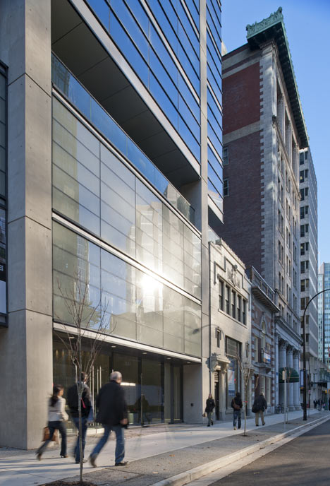 Jameson House by Foster + Partners Jameson House by Foster + Partners
