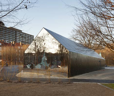 Mirror House by MLRP Mirror House by MLRP
