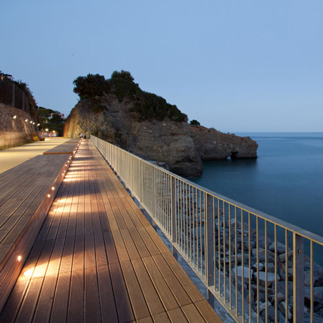 Public Promenade by 3S Studio Public Promenade by 3S Studio
