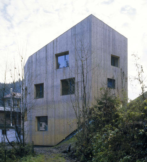 Stoaninger Distillery by Hammerschmid, Pachl, Seebacher – Architekten Stoaninger Distillery by Hammerschmid, Pachl, Seebacher – Architekten