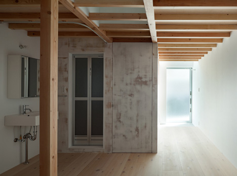 dezeen_Urban Hut by Takehiko Nez Architects dezeen_Urban Hut by Takehiko Nez Architects