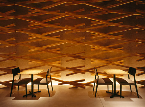 Starbucks Coffee at Dazaifu Dazaifu Tenman-gū by Kengo Kuma and Associates