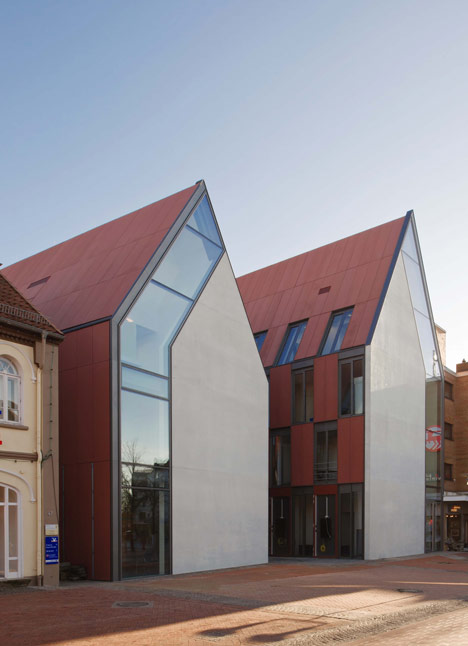 Volksbank Gifhorn by Stephan Braunfels Architekten Volksbank Gifhorn by Stephan Braunfels Architekten