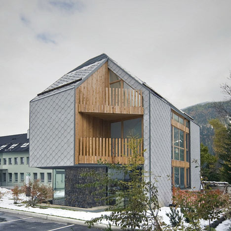 Alpine Ski Apartments by OFIS Arhitekti Alpine Ski Apartments by OFIS Arhitekti