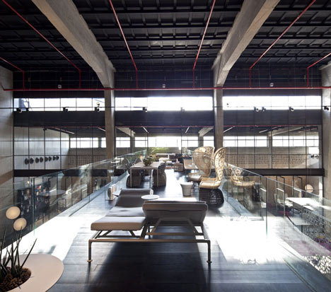 B&B Italia Showroom by Pitsou Kedem