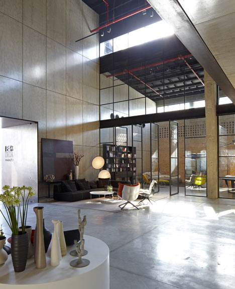 B&B Italia Showroom by Pitsou Kedem