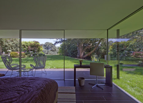 Capel Manor House Guest Pavilion by Ewan Cameron Architects Capel Manor House Guest Pavilion by Ewan Cameron Architects