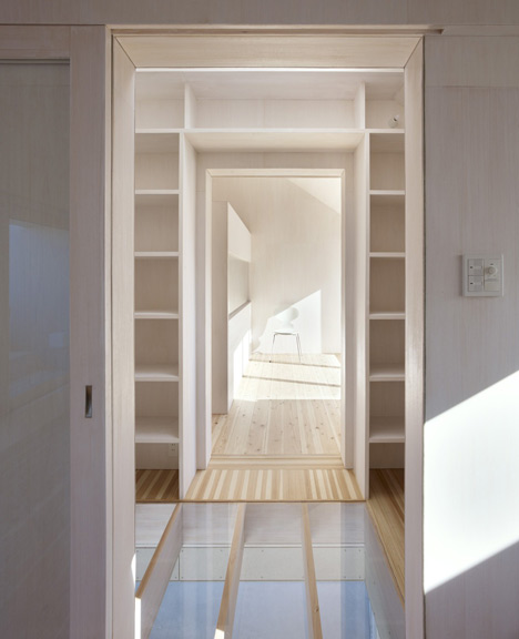 Cloudy House by Takao Shiotsuka