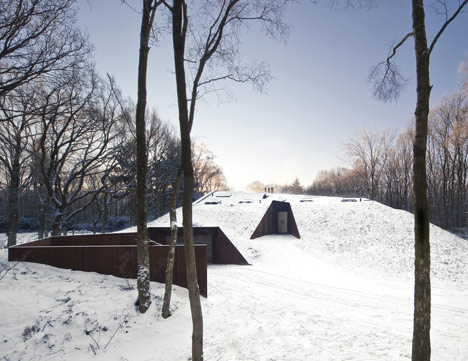 Dutch Mountain by Denieuwegeneratie Dutch Mountain by Denieuwegeneratie
