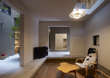 House in Kokubunji by Suppose Design Office House in Kokubunji by Suppose Design Office