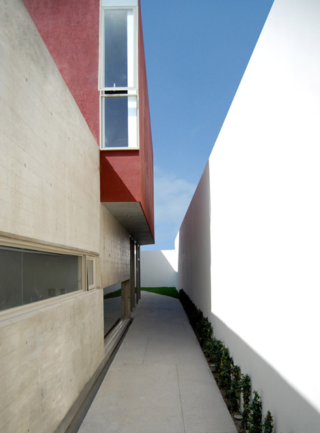 House in Tijuana by T38 studio and Pablo Casals-Aguirre House in Tijuana by T38 studio and Pablo Casals-Aguirre