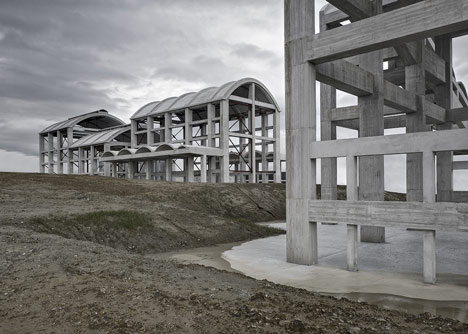 La Cros Factories by Diaz&Diaz Arquitectos La Cros Factories by Diaz&Diaz Arquitectos