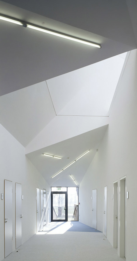 Laboratory for Behavioural and Social Sciences by Böge Lindner K2 Architekten Laboratory for Behavioural and Social Sciences by Böge Lindner K2 Architekten