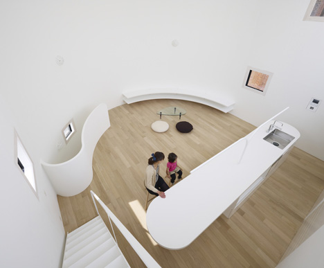 Light Stage House by Future Studio