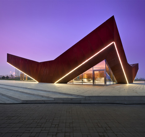 Vanke Triple V Gallery by Ministry of Design
