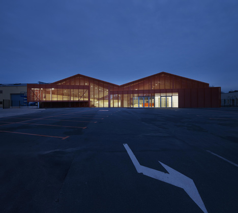Zap' Ados by Bang Architectes