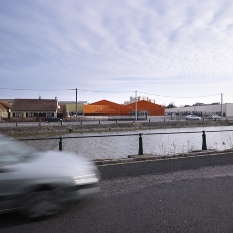 Zap' Ados by Bang Architectes
